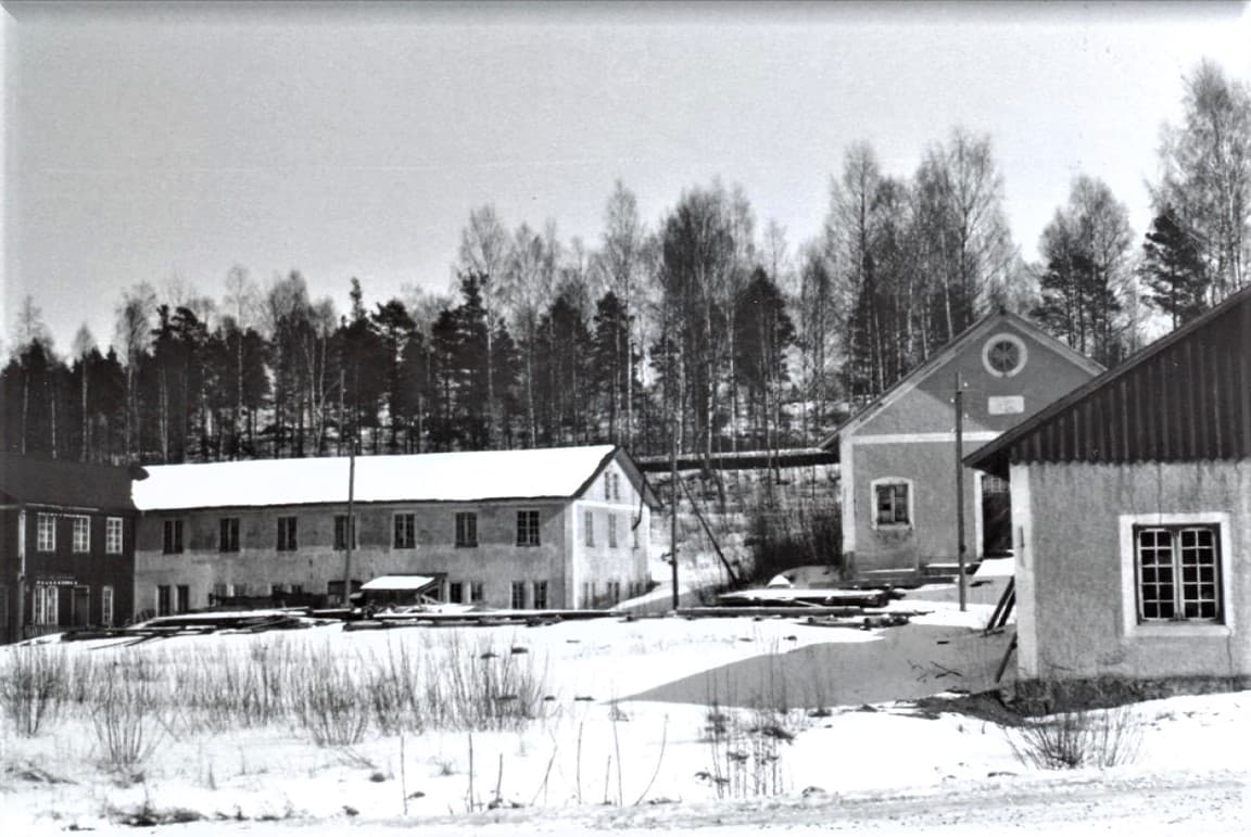 Smedja, Såg och Kraftstation